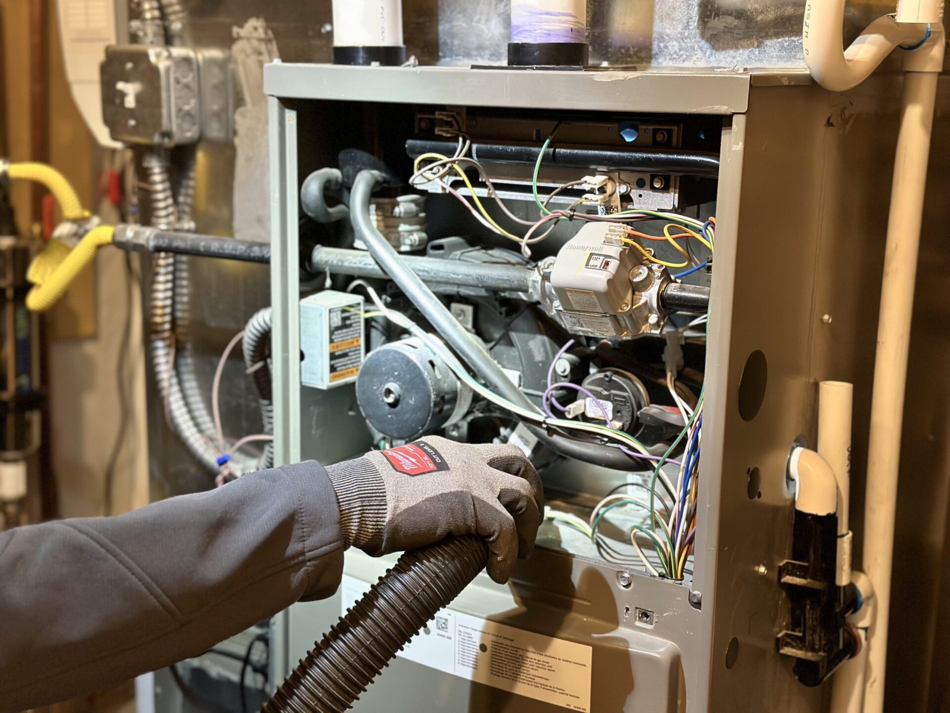 furnace-cleaning furnace-cleaning